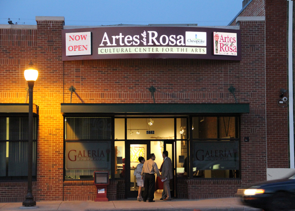 Artes de la Rosa at the Rose Marine Theater